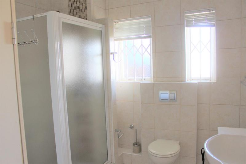 3 Bedroom Property for Sale in Claremont Western Cape